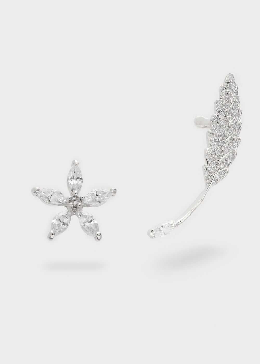 Nalí GOLD EARCUFF EARRINGS ARROW W/ STONES + COLORS Solo un giorno rimasto