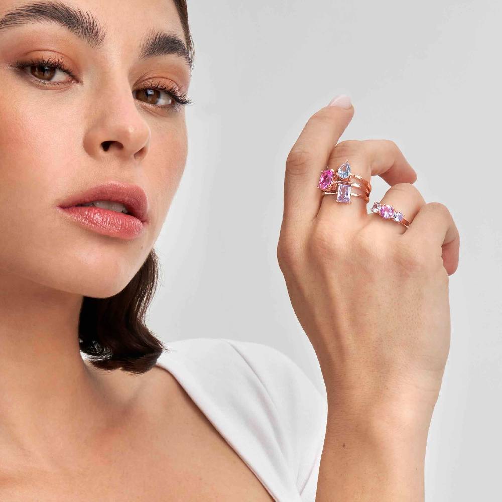 Nomination Anello Colour Wave con Zircone celeste In Linea