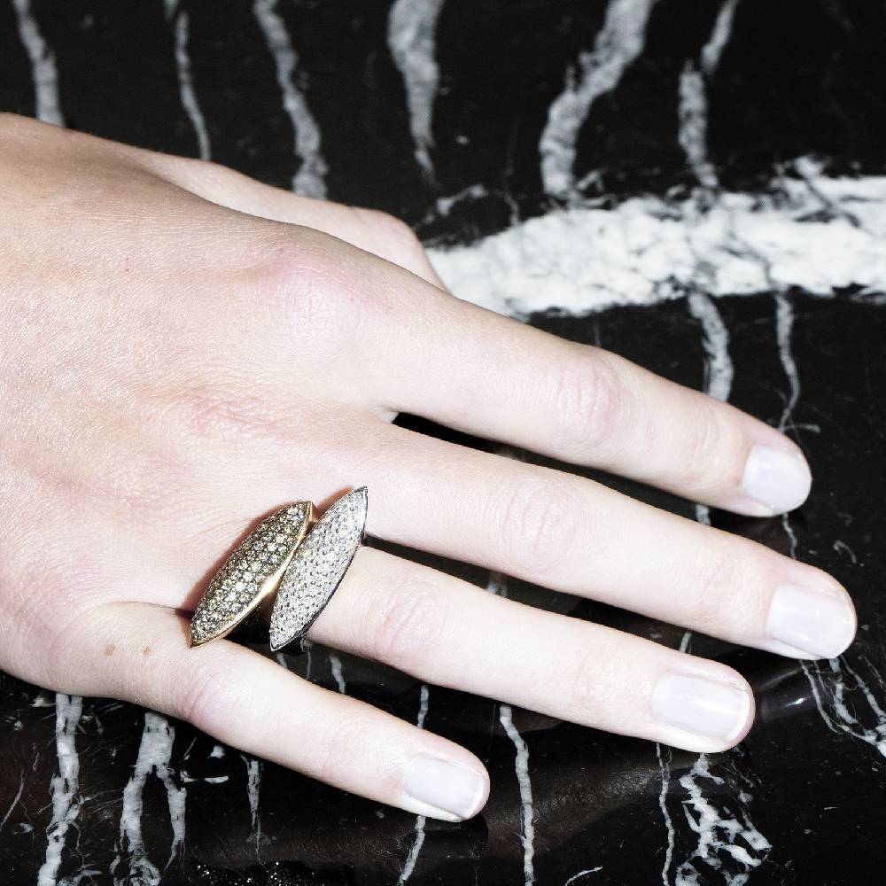 Paola Grande Gioielli AURUM Anello Navetta con diamanti Soddisfazione Garantita