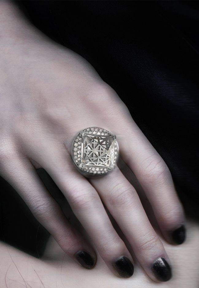 Paola Grande Gioielli ENTROPIA Anello in oro bianco e diamanti I Più Venduti