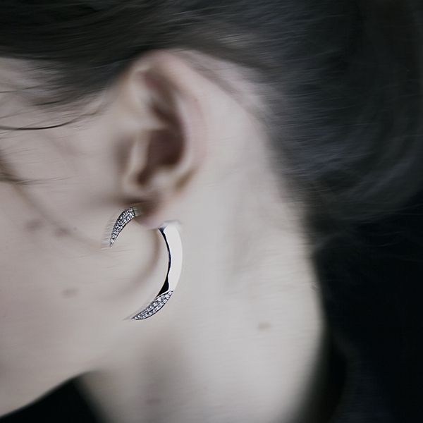 Paola Grande Gioielli UNCINI Uncini in oro bianco e diamanti 2025