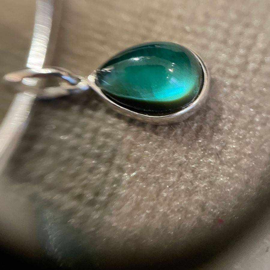 Paola Grande Gioielli AURUM Ciondolino in argento a forma di goccia Qualità