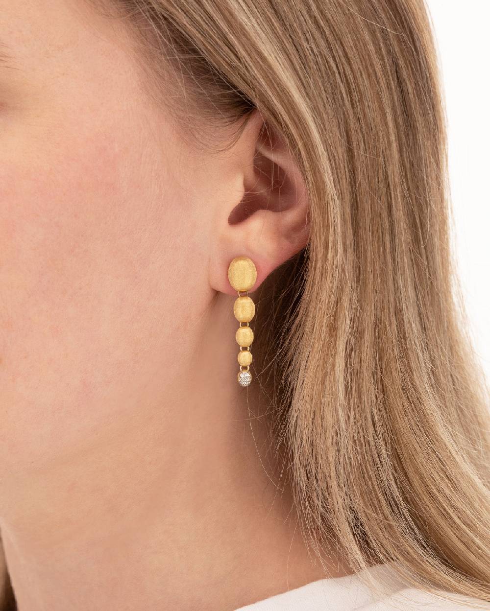 Nanis orecchini "nuvolette" pendenti con boules degradè in oro e diamanti – Nanis Italian Jewels Offerte