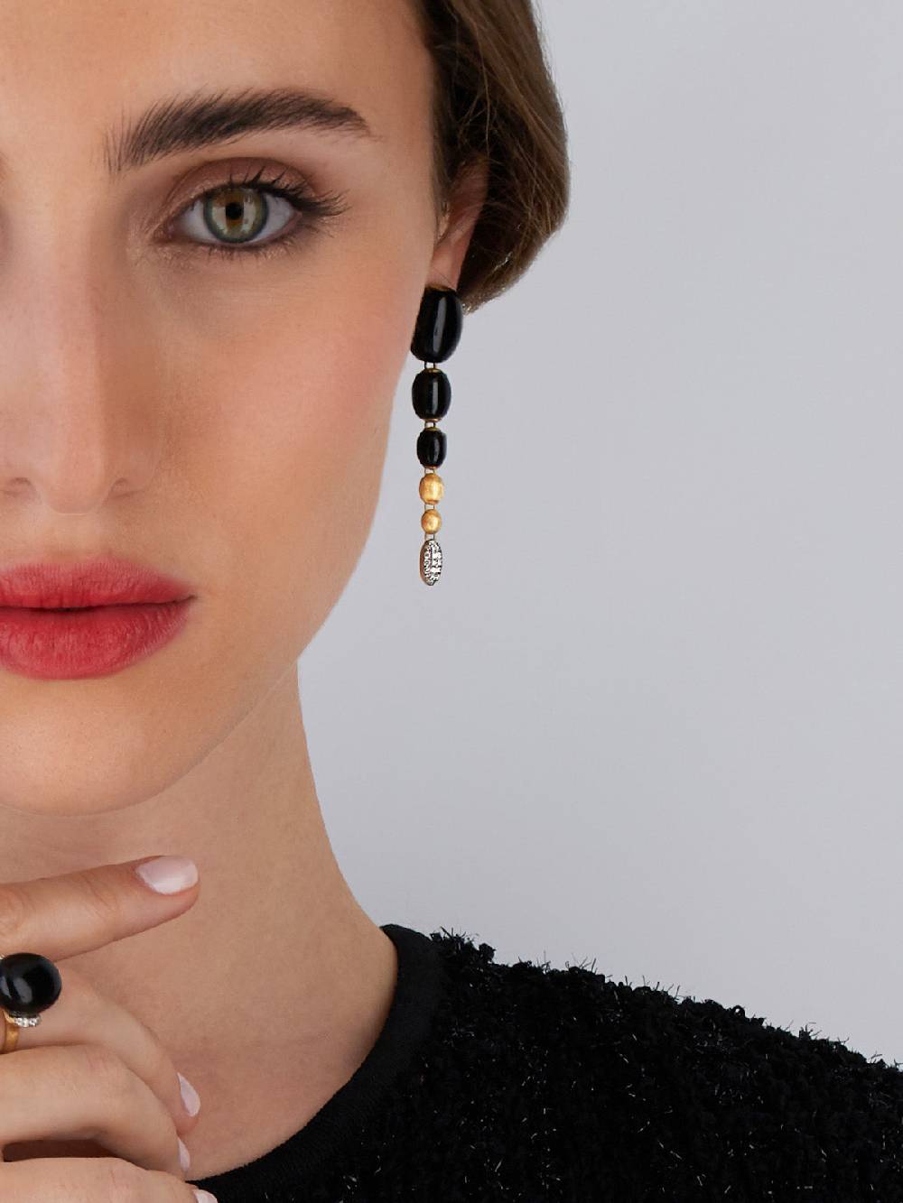 Nanis Orecchini IVY "MYSTERY BLACK" pendenti in oro, diamanti e onice nero – Nanis Italian Jewels I Più Venduti
