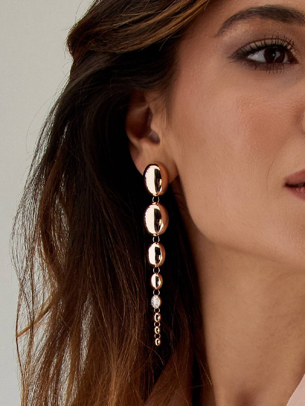 Nanis Orecchini "NUVOLE" pendenti con boules degradé in oro rosa e diamanti – Nanis Italian Jewels Moda