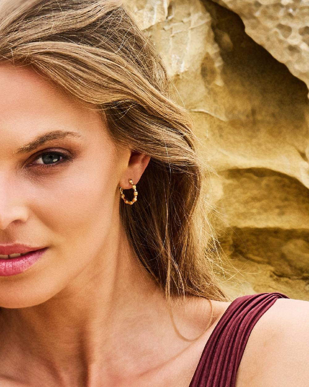 Nanis Orecchini a cerchio "DANCING ÉLITE" in oro e diamanti – Nanis Italian Jewels Shopping Online