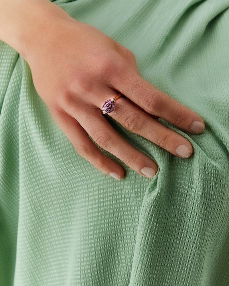 Nanis Anello "DANCING REVERSE" double face in oro, zaffiri rosa, rubini, opa – Nanis Italian Jewels Promozione