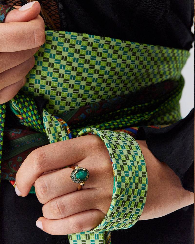Nanis Anello "DANCING REVERSE" double face in oro, diamanti, tsavorite, amet – Nanis Italian Jewels Offerta