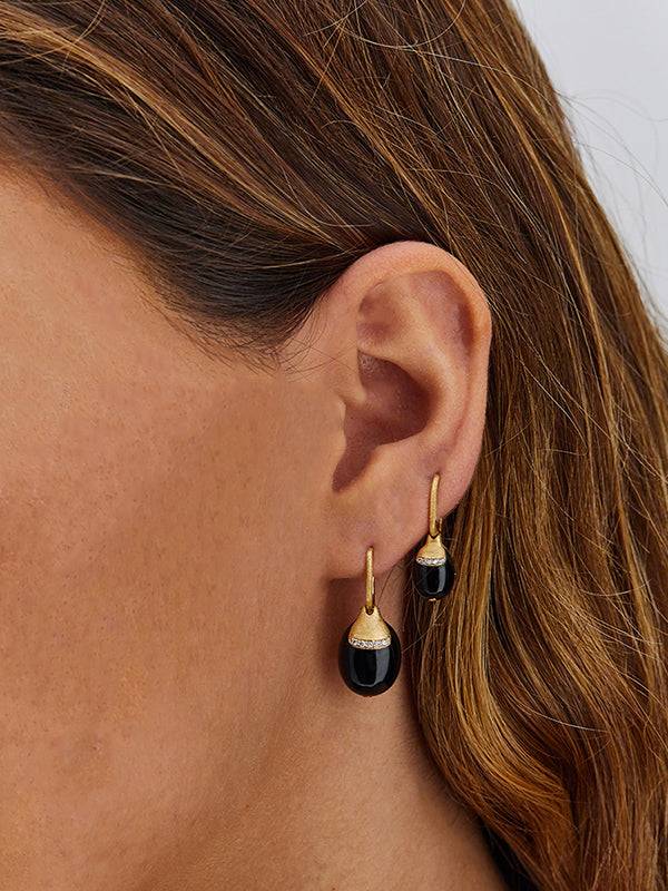 Nanis Orecchini CILIEGINE "DANCING MYSTERY BLACK" pendenti con boules in oro – Nanis Italian Jewels I Più Venduti