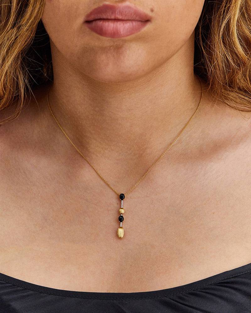 Nanis Collana "DANCING MYSTERY BLACK" pendente in oro, diamanti e onice nero – Nanis Italian Jewels Moda