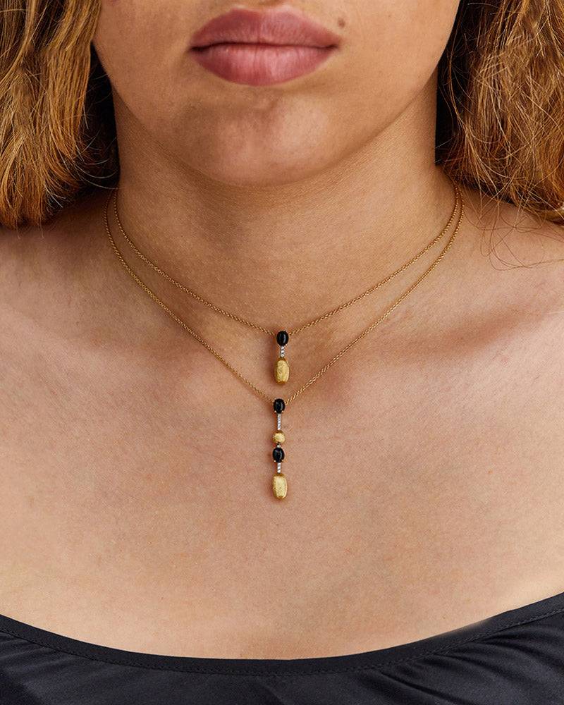Nanis Collana "DANCING MYSTERY BLACK" pendente in oro, diamanti e onice nero – Nanis Italian Jewels 2025
