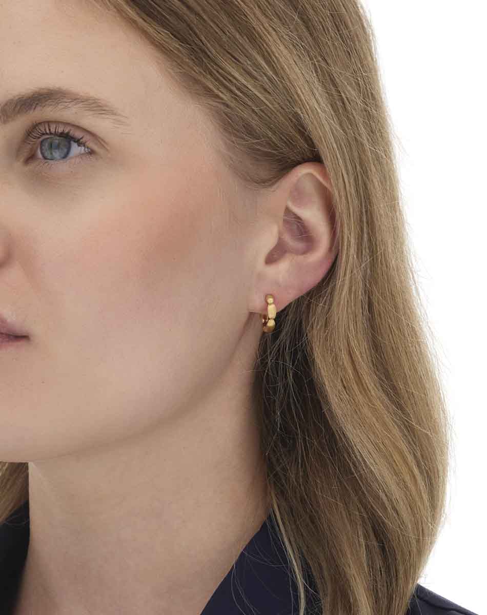 Nanis Orecchini a cerchio piccoli "Diva" in oro – Nanis Italian Jewels Moda