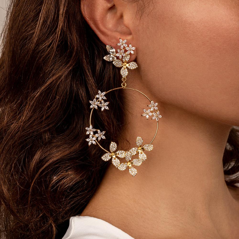 Silvia Gnecchi Spring Earrings Convenienza