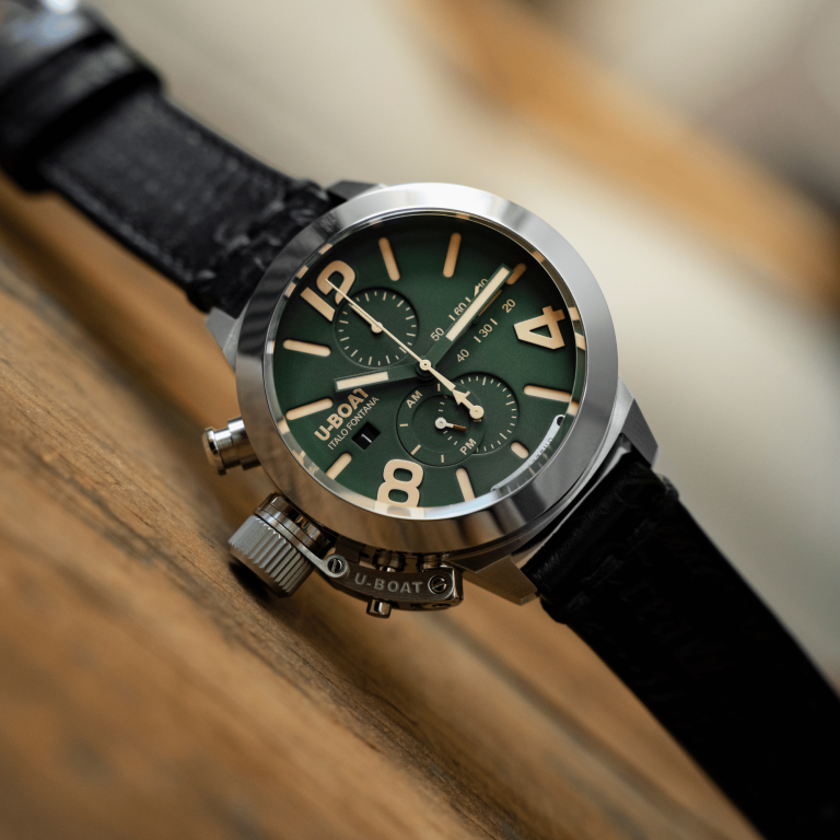 U Boat CLASSICO 45 TUNGSTENO CAS GREEN In Saldo